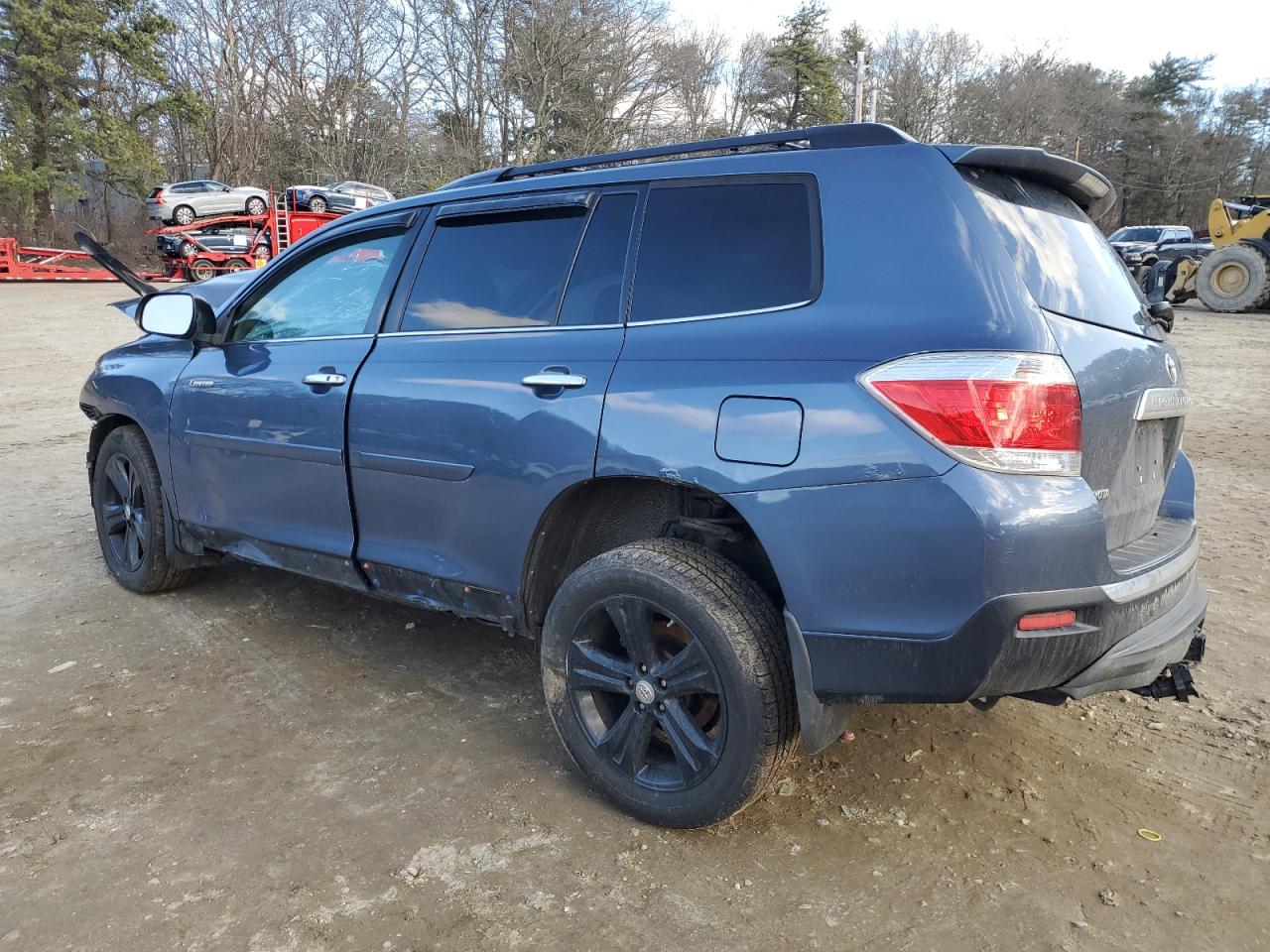 2012 Toyota Highlander - Image 2