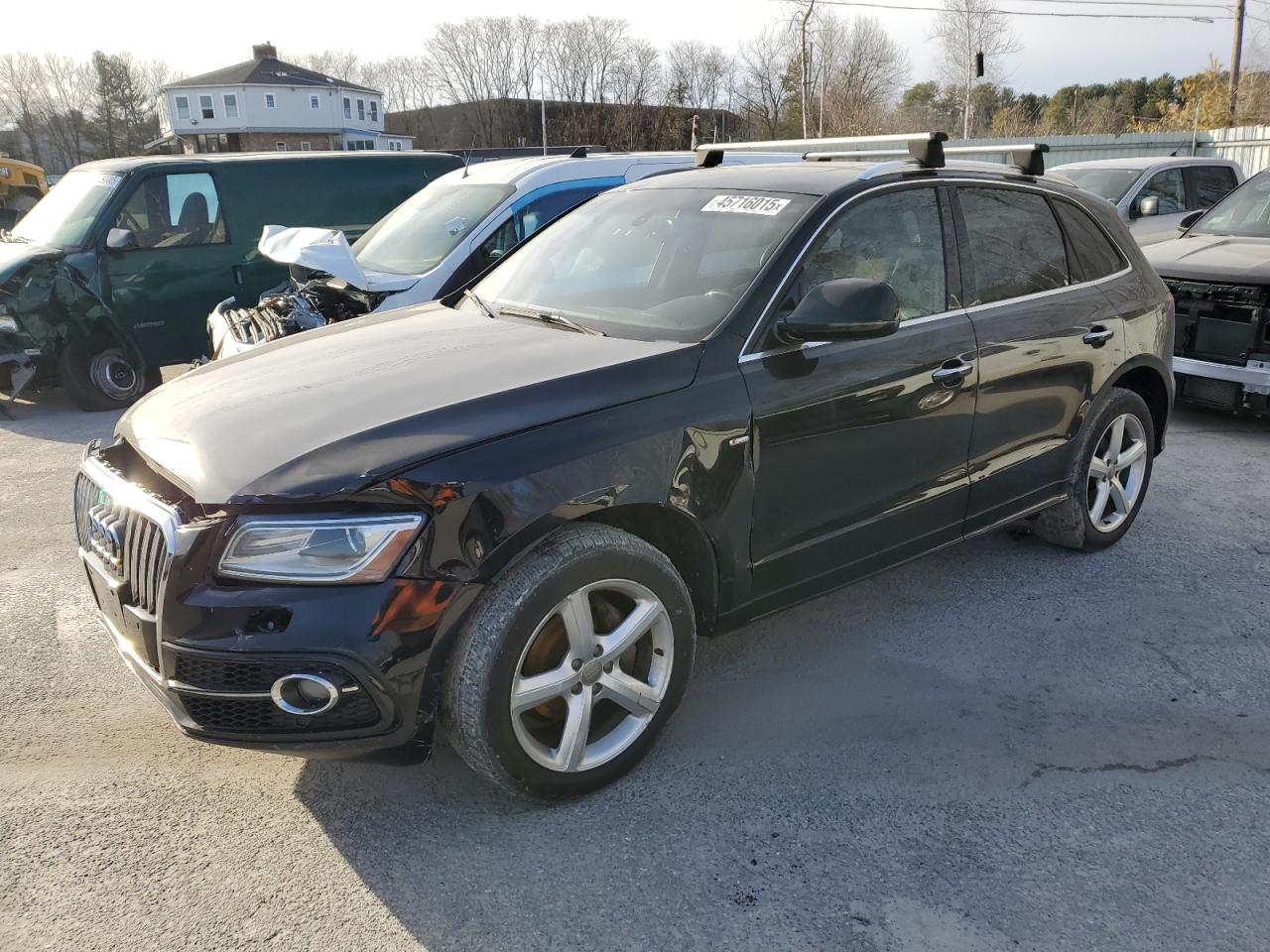 2017 Audi Q5 Premium Plus იყიდება North Billerica-ში, MA - Front End