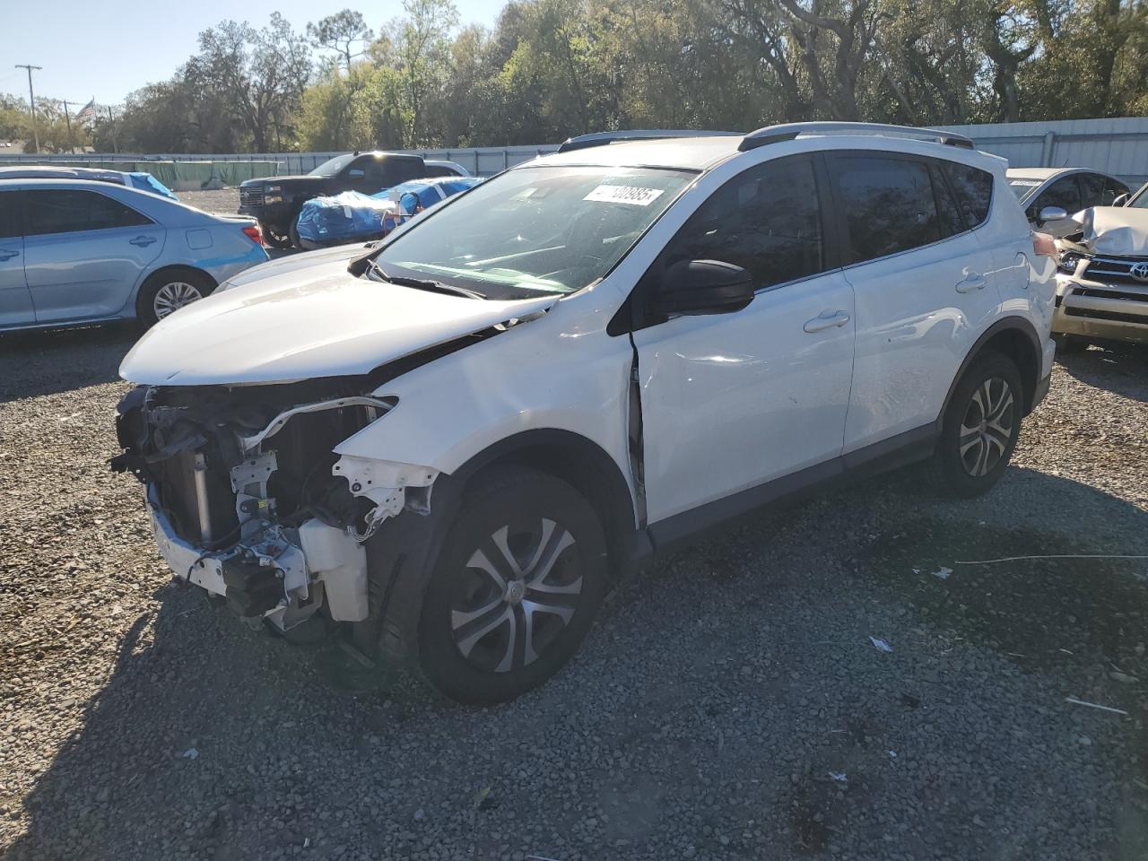 JTMZFREV0HJ702436 TOYOTA RAV4 2017