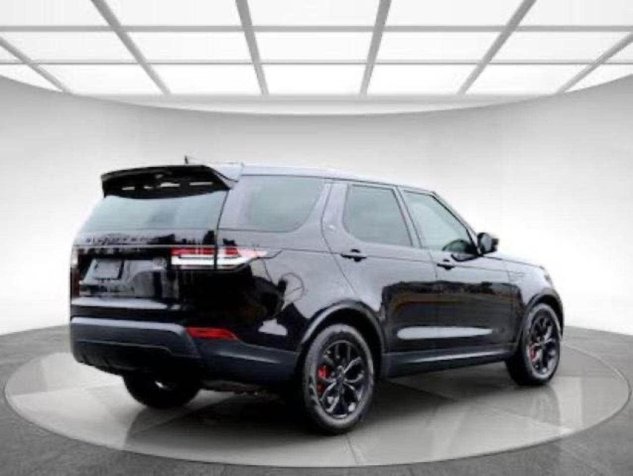 2019 Land Rover Discovery - Image 4