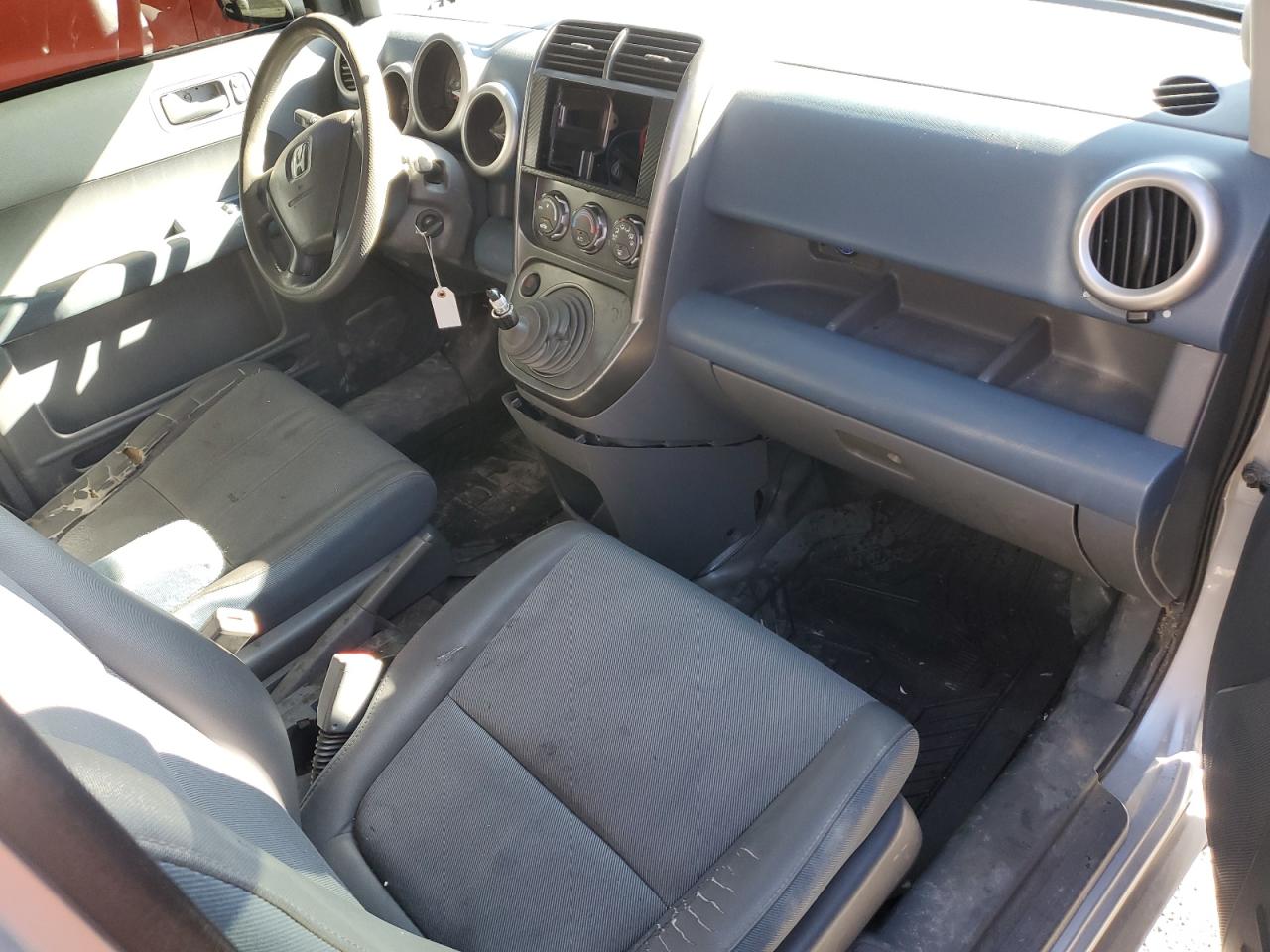 2003 Honda Element - Image 8
