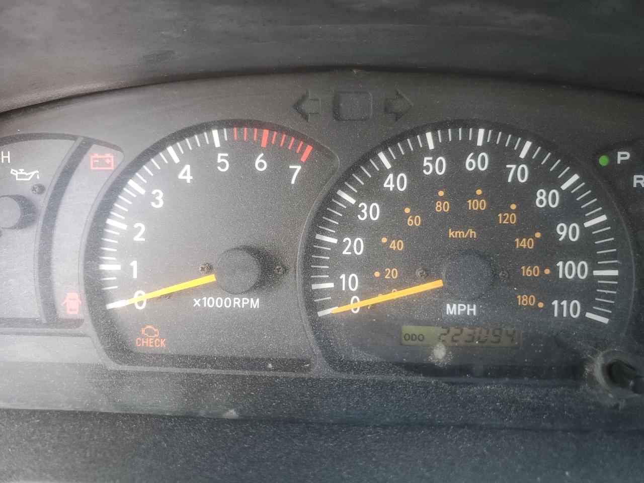 2003 Toyota Tundra - Image 9