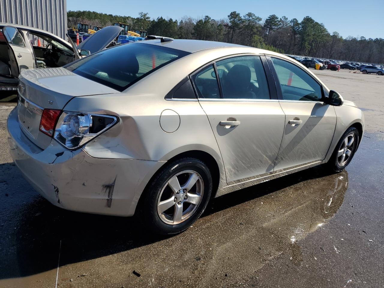 2012 Chevrolet Cruze - Image 3