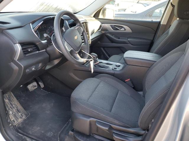  CHEVROLET TRAVERSE 2021 Srebrny