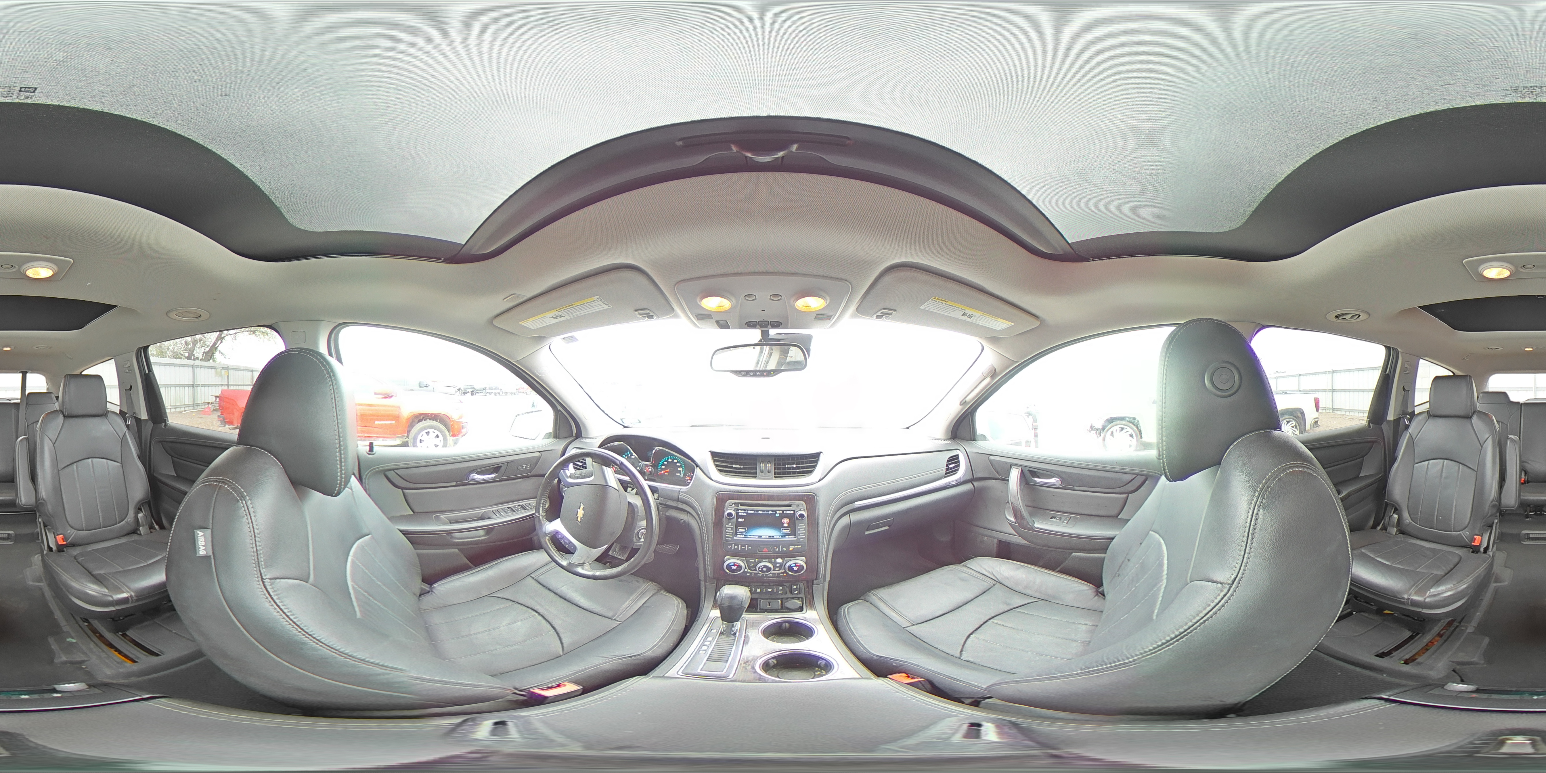2017 Chevrolet Traverse - Image 13