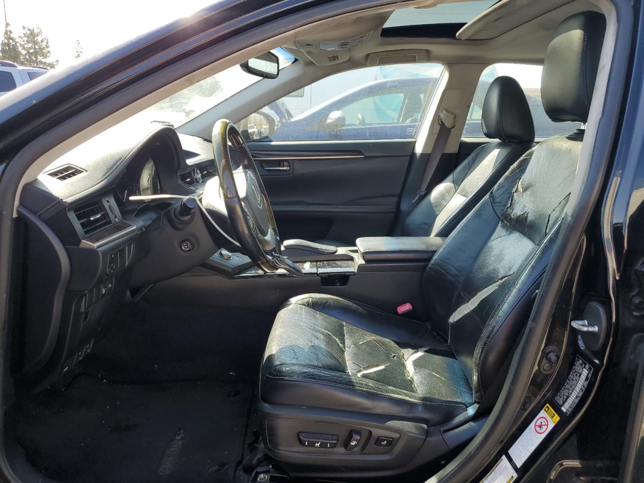 2013 Lexus ES - Image 7