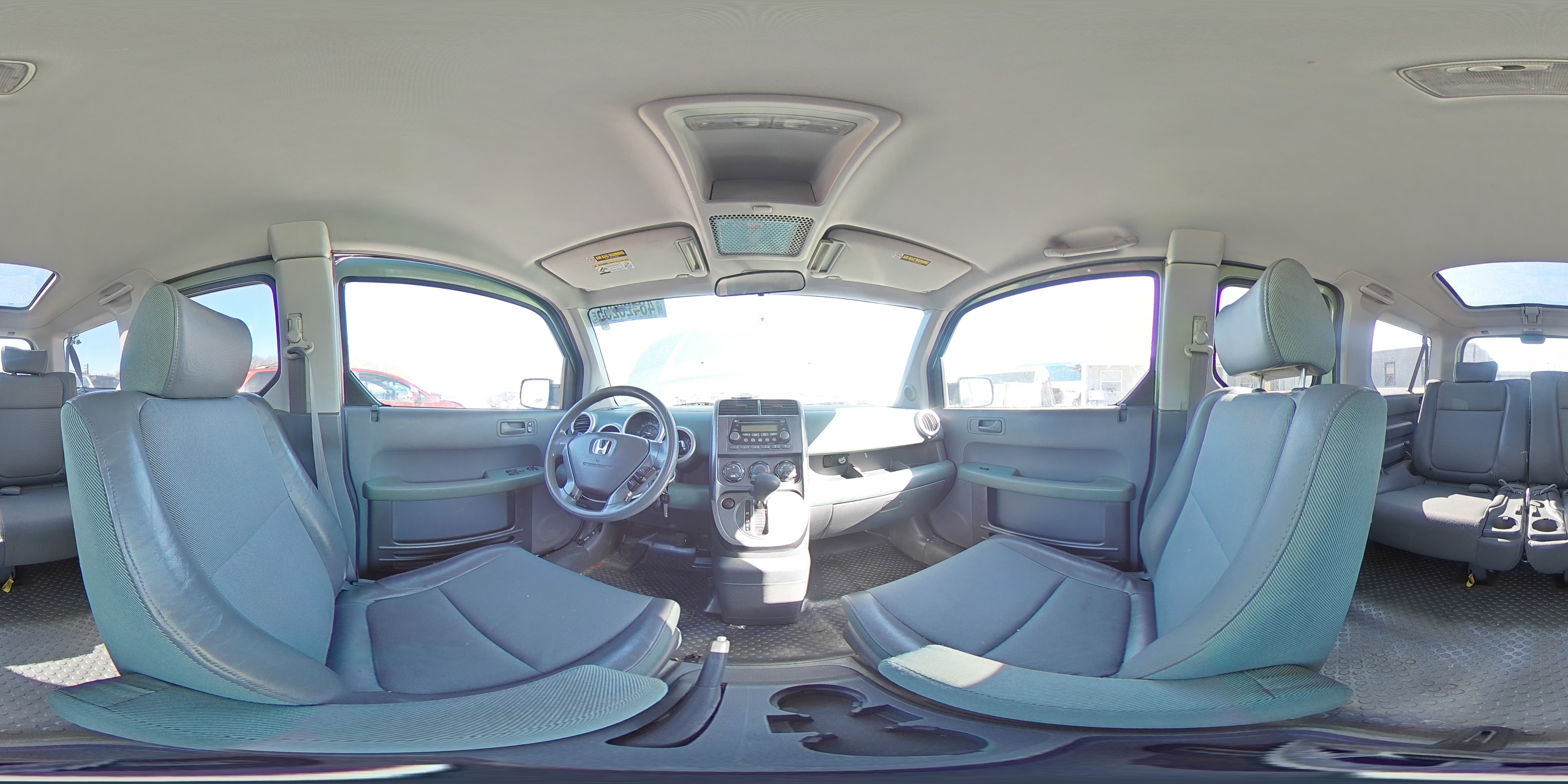 2004 Honda Element - Image 14