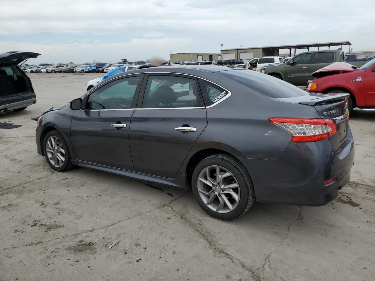 2015 Nissan Sentra - Image 2