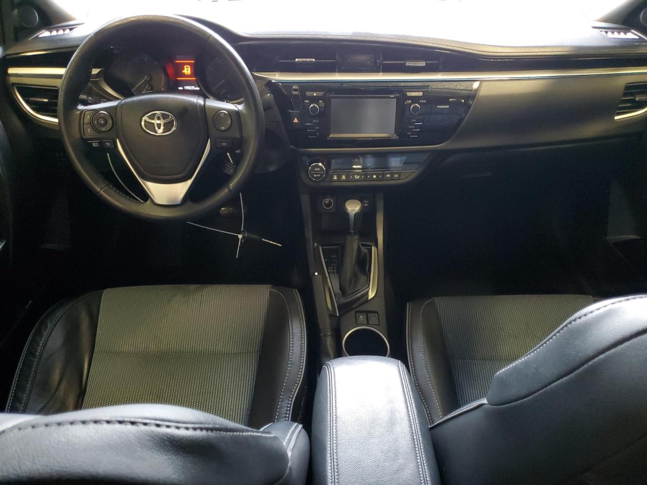 2015 Toyota Corolla - Image 8