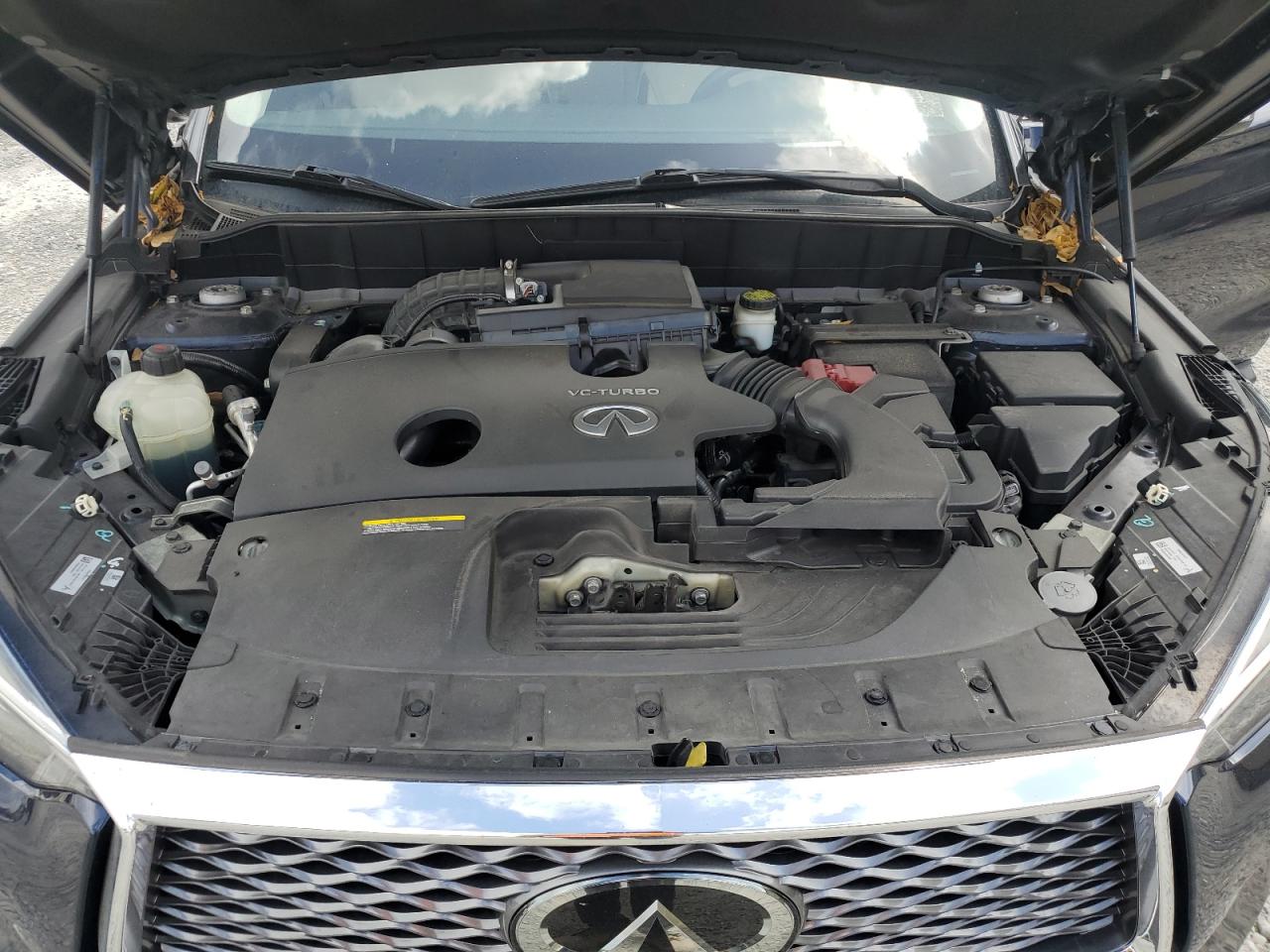 2019 Infiniti QX50 - Image 12