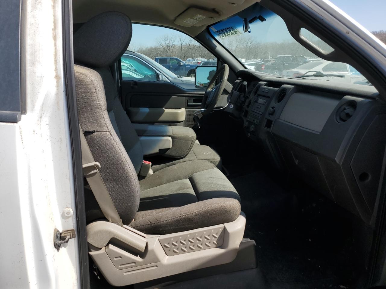 2009 Ford F-150 - Image 10