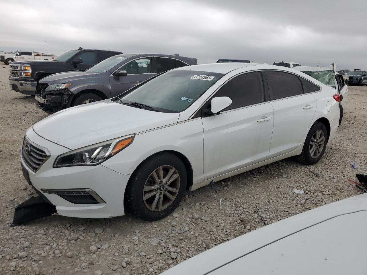 2015 Hyundai Sonata - Image 1