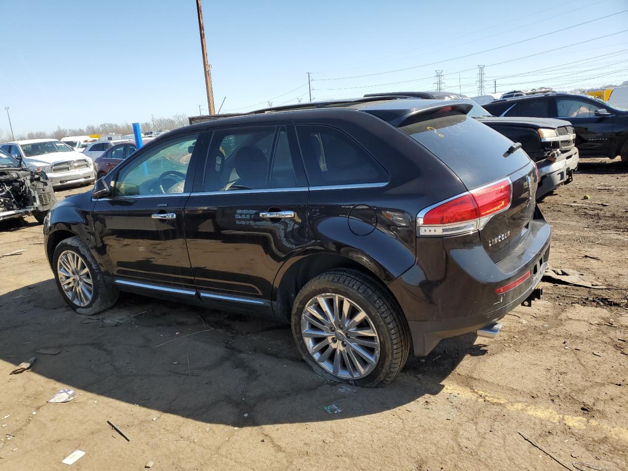 2014 Lincoln MKX - Image 2