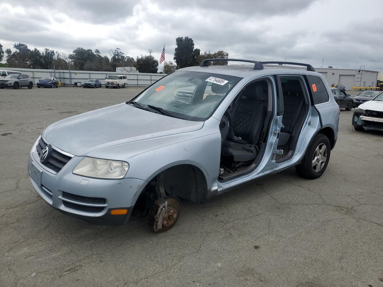 2004 Volkswagen Touareg 3.2 for Sale in Martinez, CA - Stripped