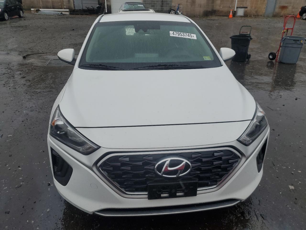 2022 Hyundai IONIQ - Image 5
