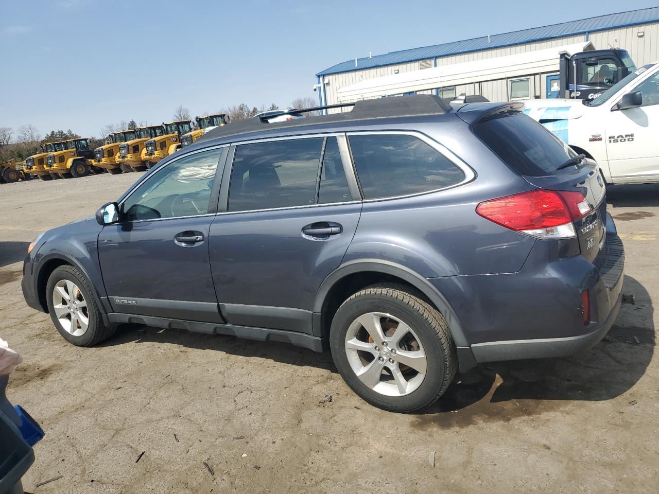 2014 Subaru Outback - Image 2