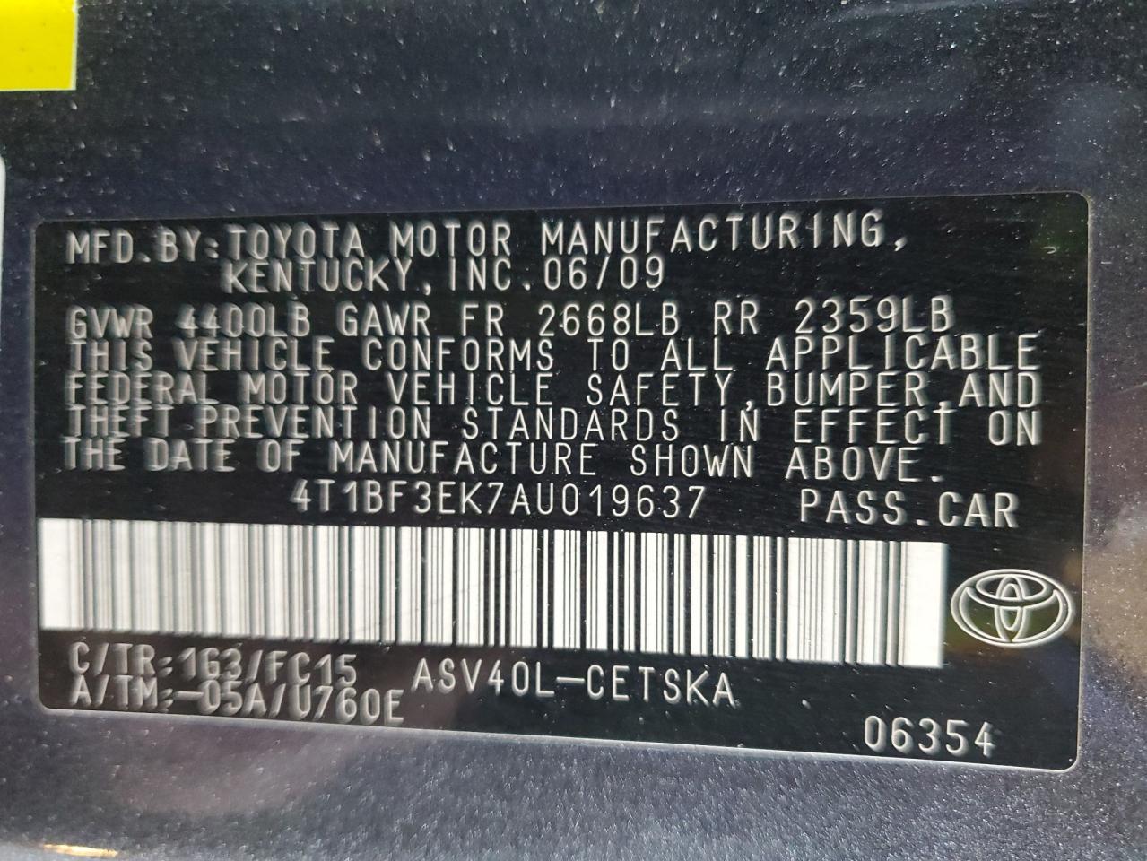 2010 Toyota Camry - Image 14