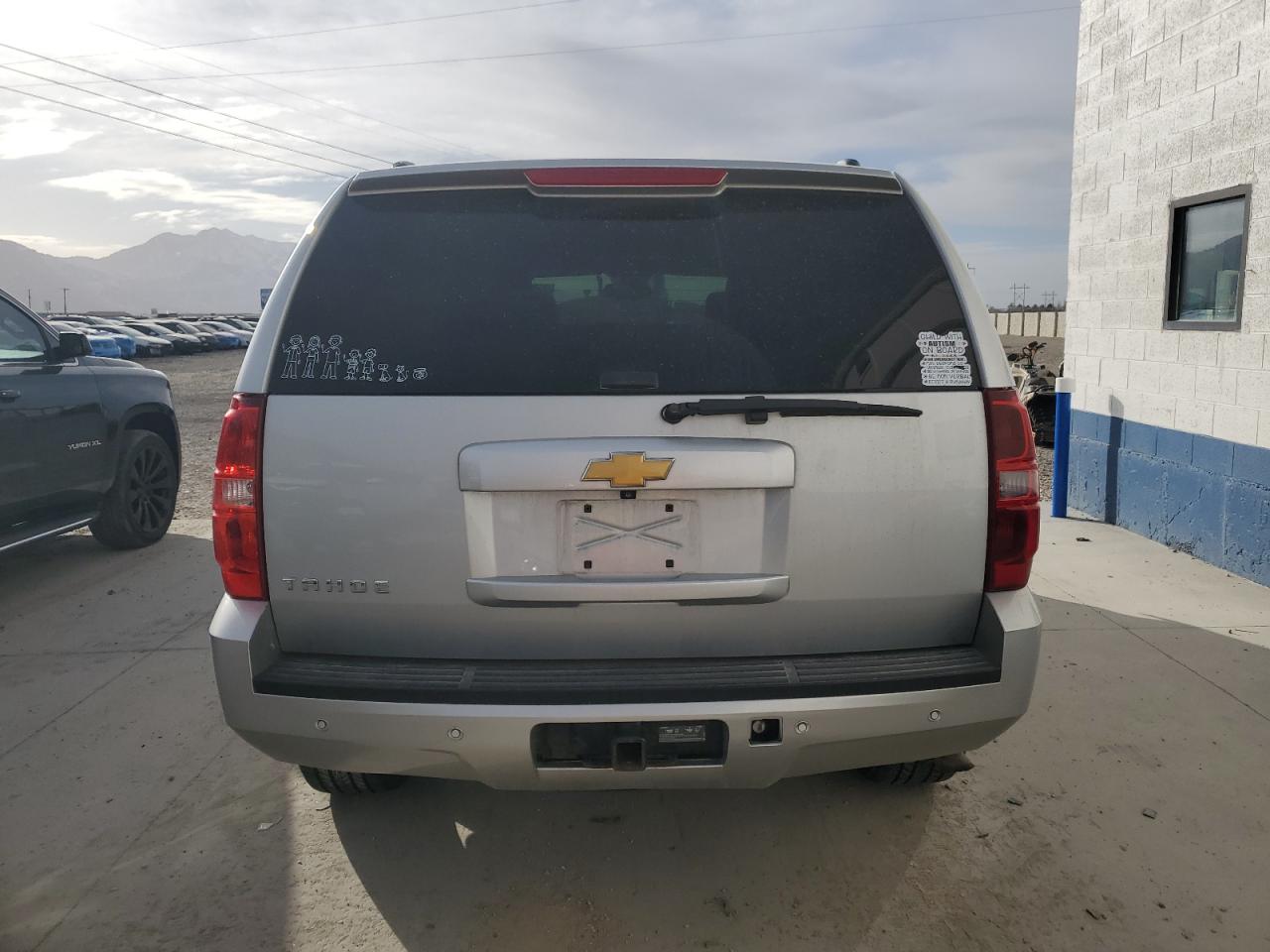 2013 Chevrolet Tahoe - Image 6