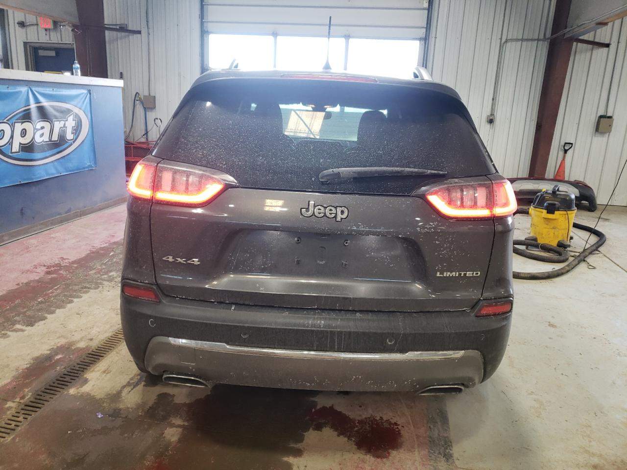 2020 Jeep Grand Cherokee - Image 6