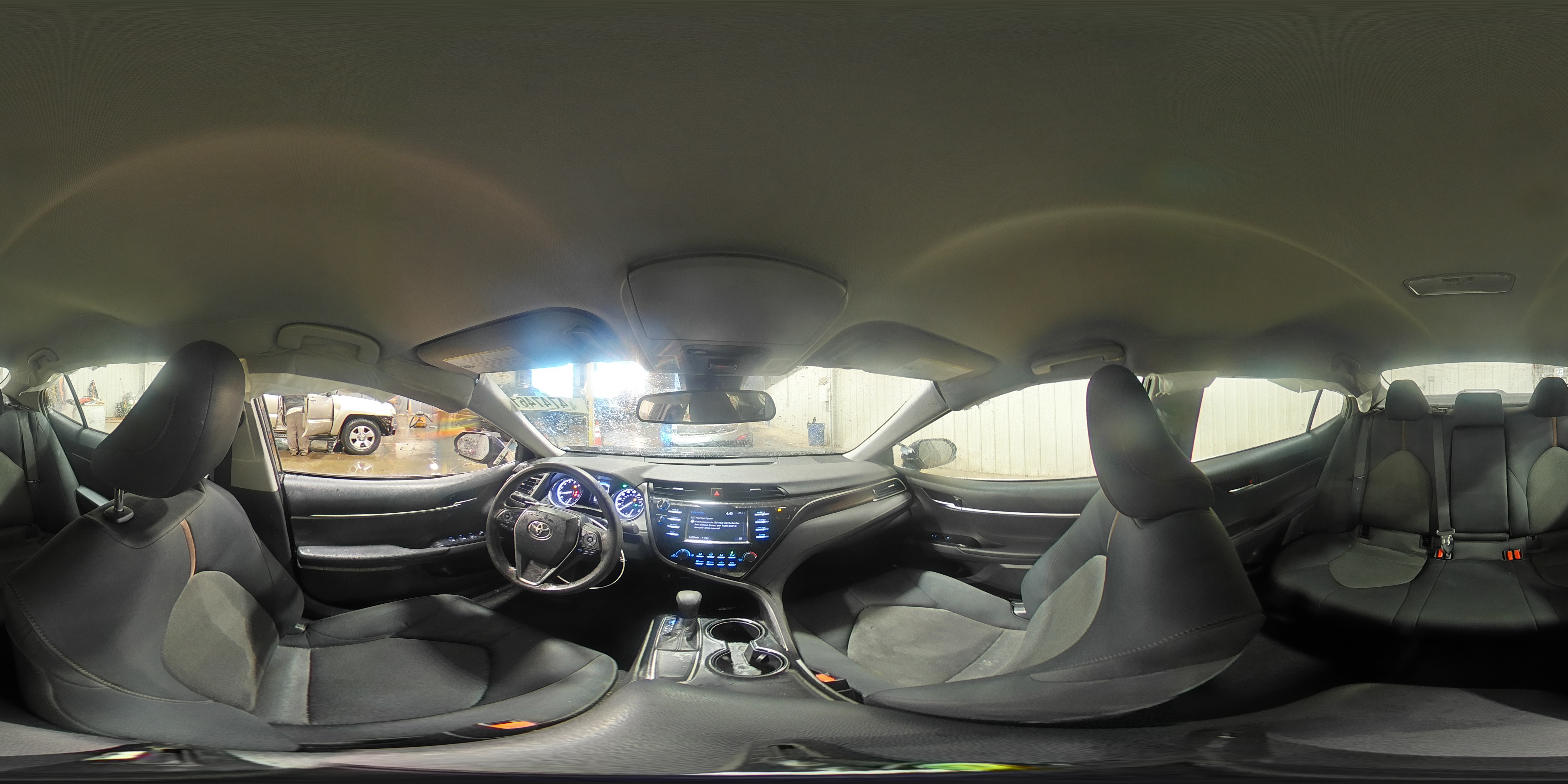 2019 Toyota Camry - Image 15