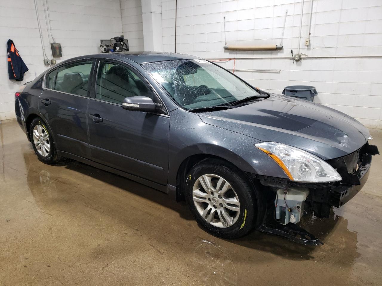 2011 Nissan Altima - Image 4