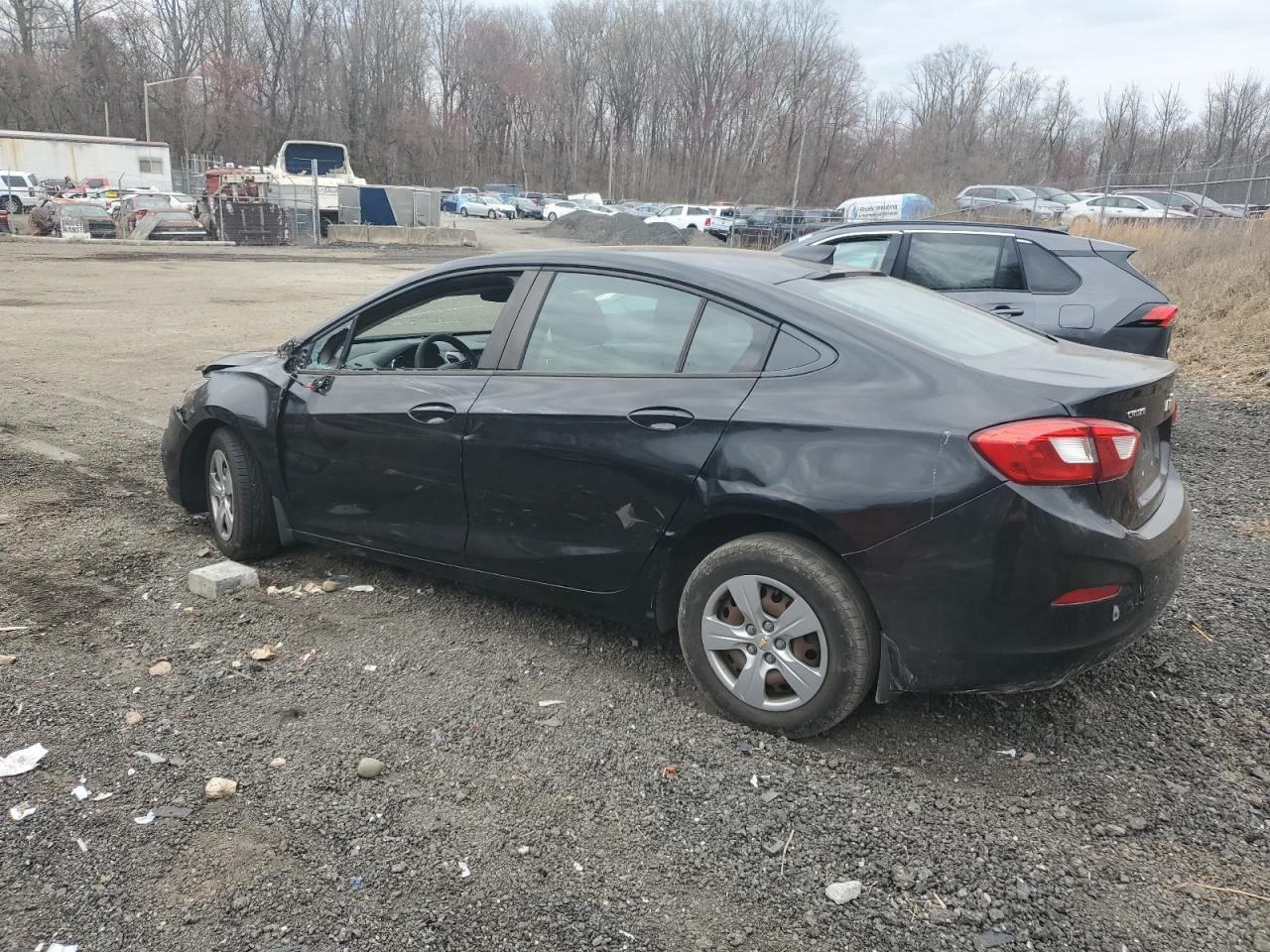 1G1BC5SM2J7173565 CHEVROLET CRUZE 2018