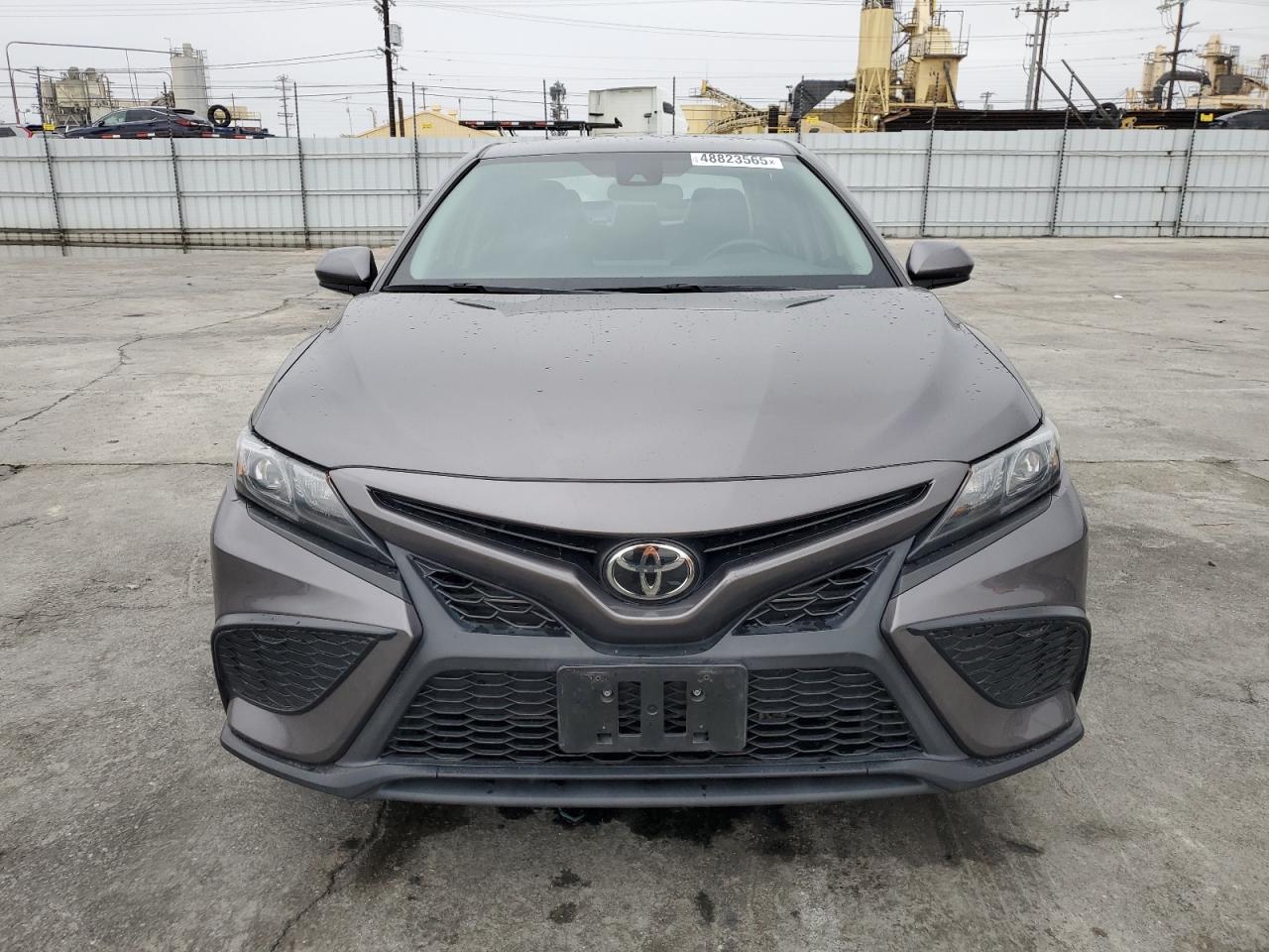 4T1G11AK3MU556170 TOYOTA CAMRY 2021
