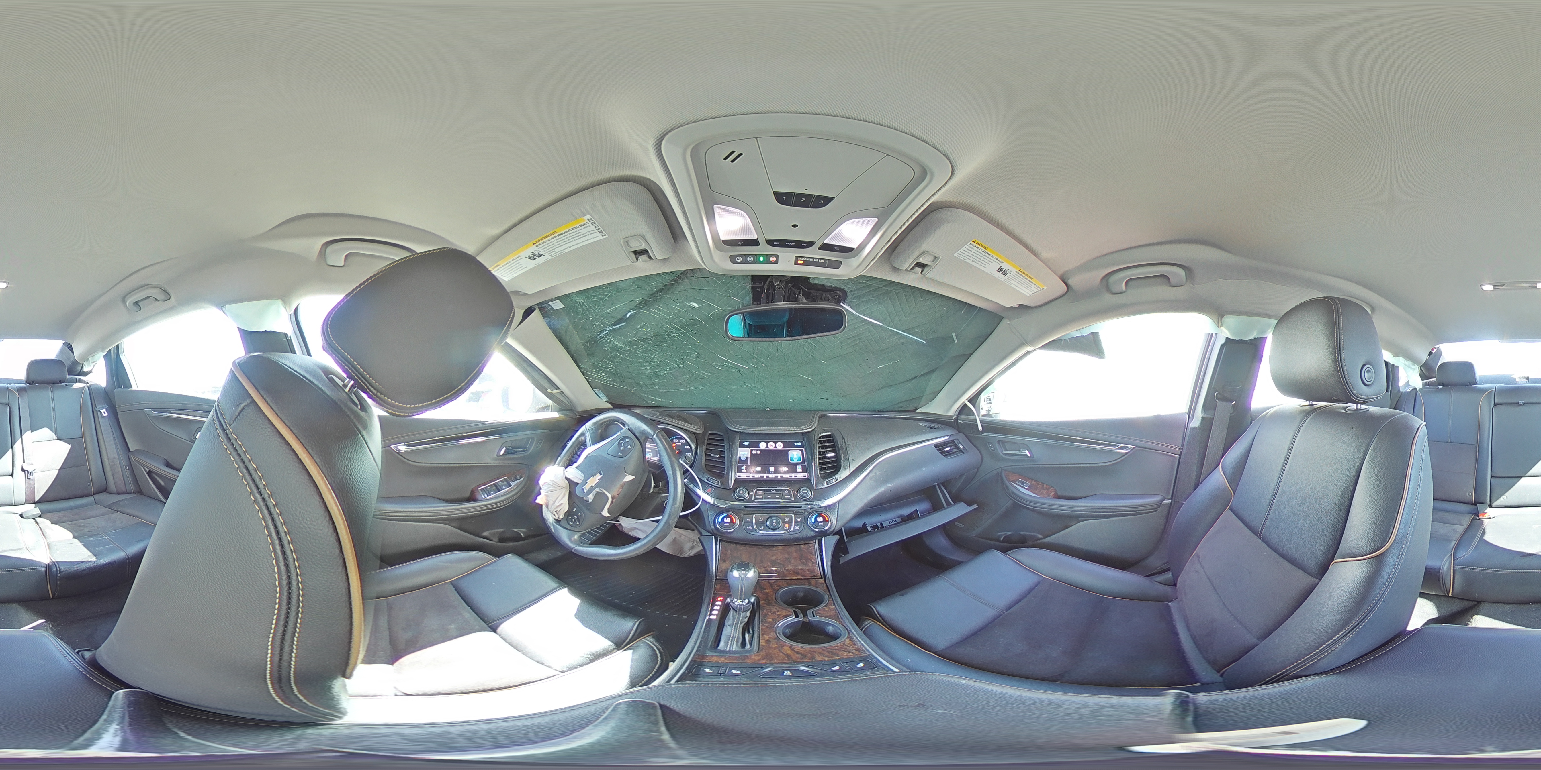 2015 Chevrolet Impala - Image 13
