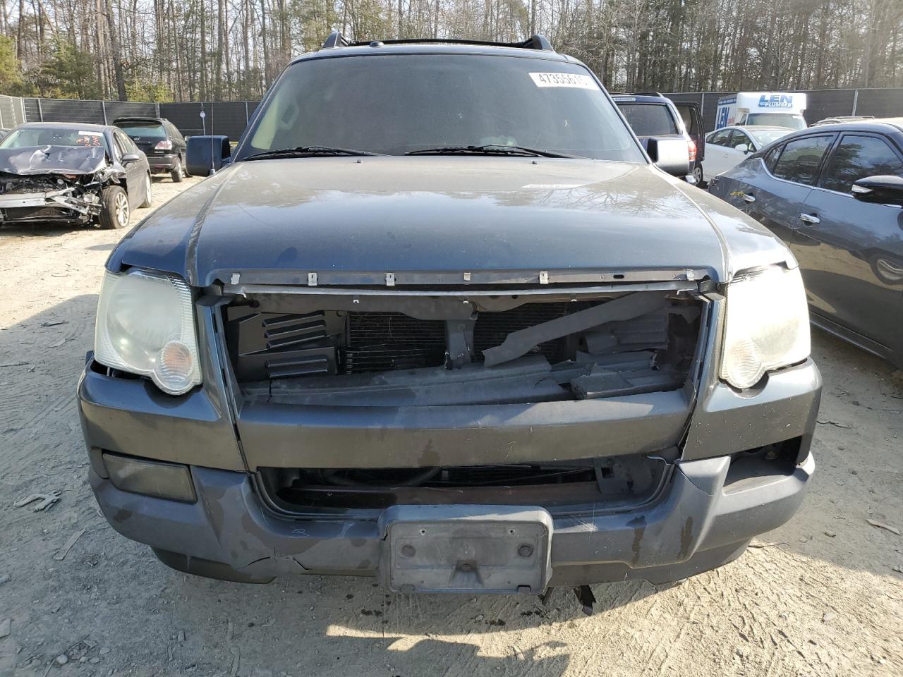 2010 Ford Explorer - Image 5