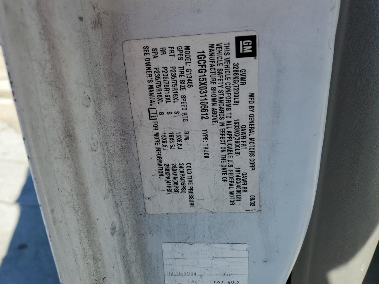 2003 Chevrolet Express - Image 12