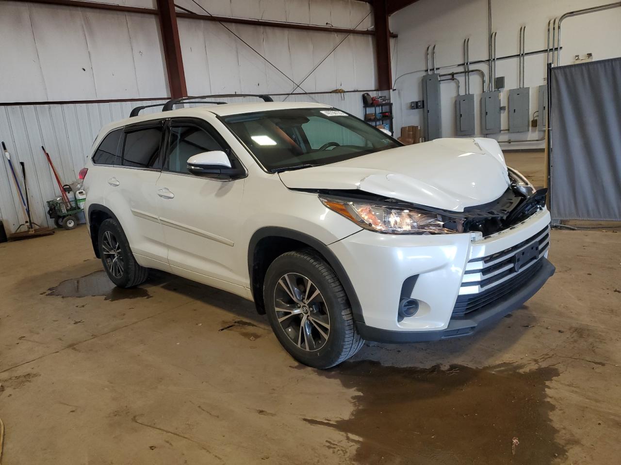 5TDBZRFH8JS880332 TOYOTA HIGHLANDER 2018