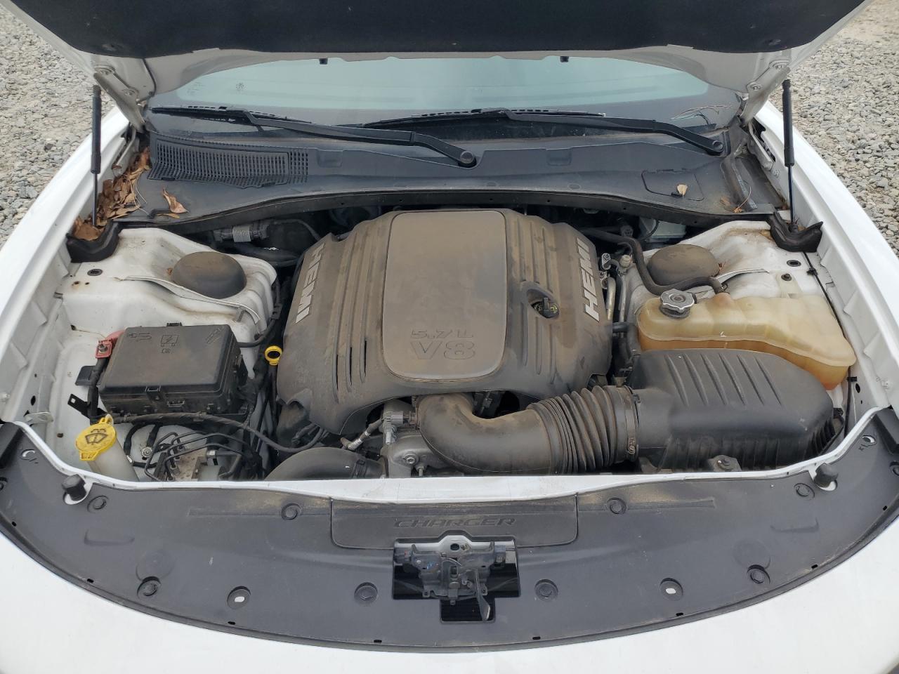 2018 Dodge Charger - Image 11