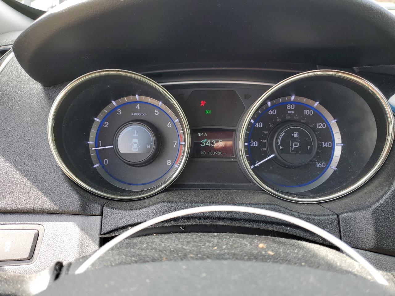 2013 Hyundai Sonata - Image 9