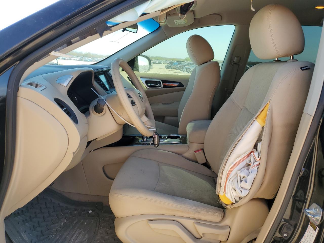 2015 Nissan Pathfinder - Image 7