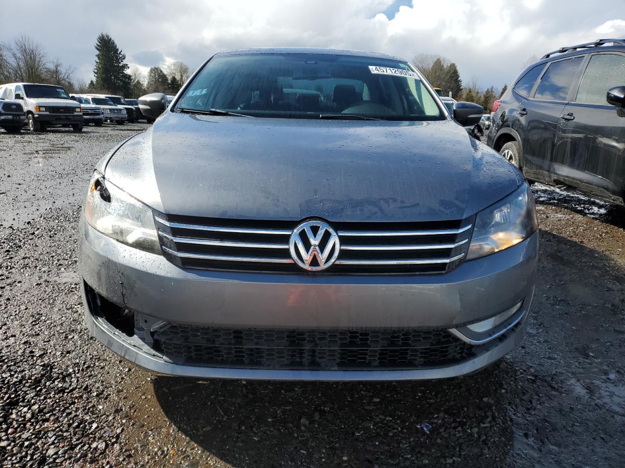 2014 Volkswagen Passat - Image 5