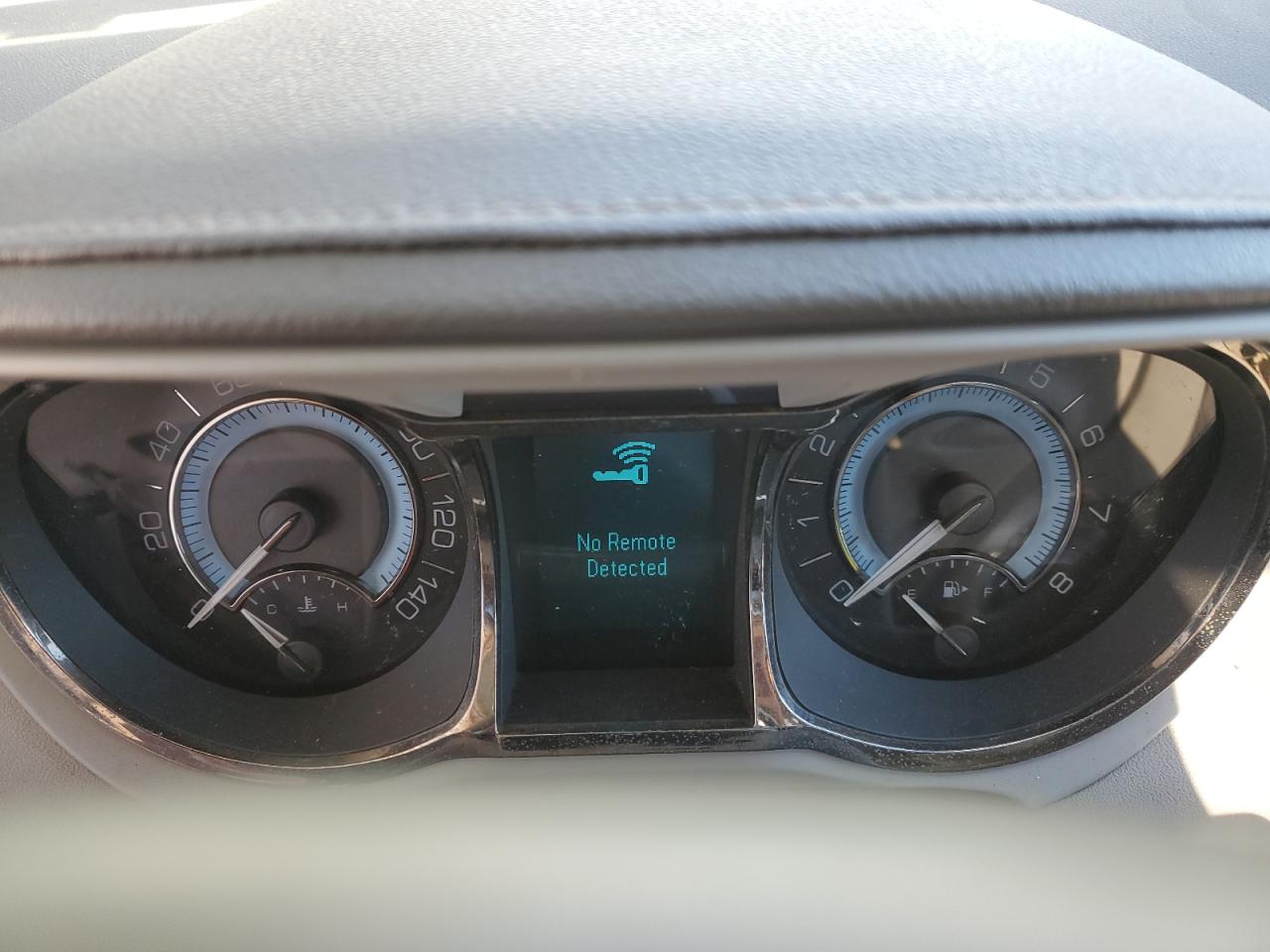 2010 Buick LaCrosse - Image 9