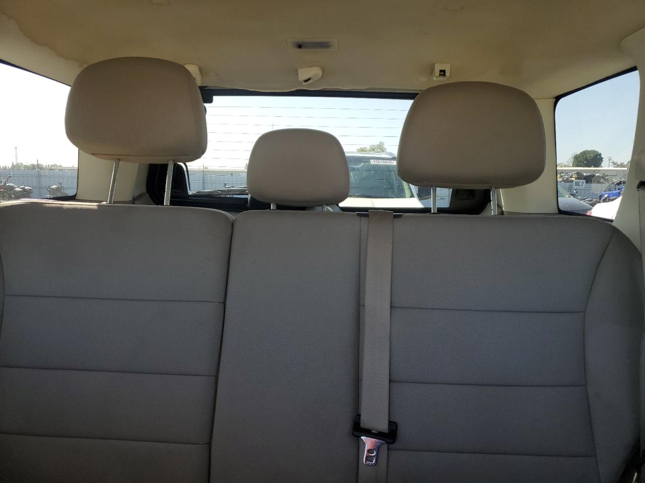 2011 Ford Escape - Image 10