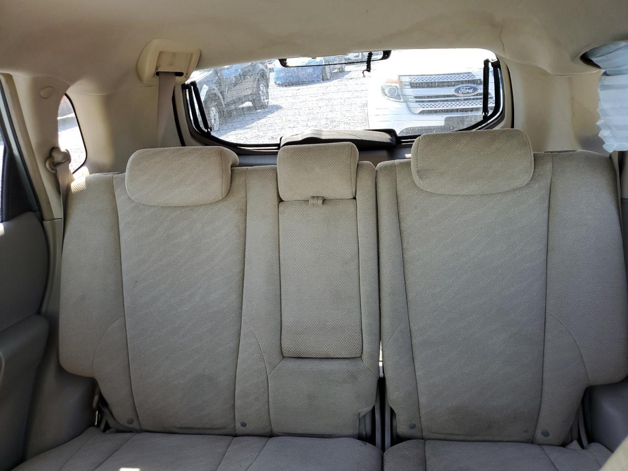 2005 Hyundai Tucson - Image 10