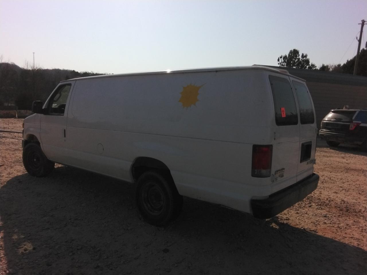 2013 Ford Econoline - Image 2