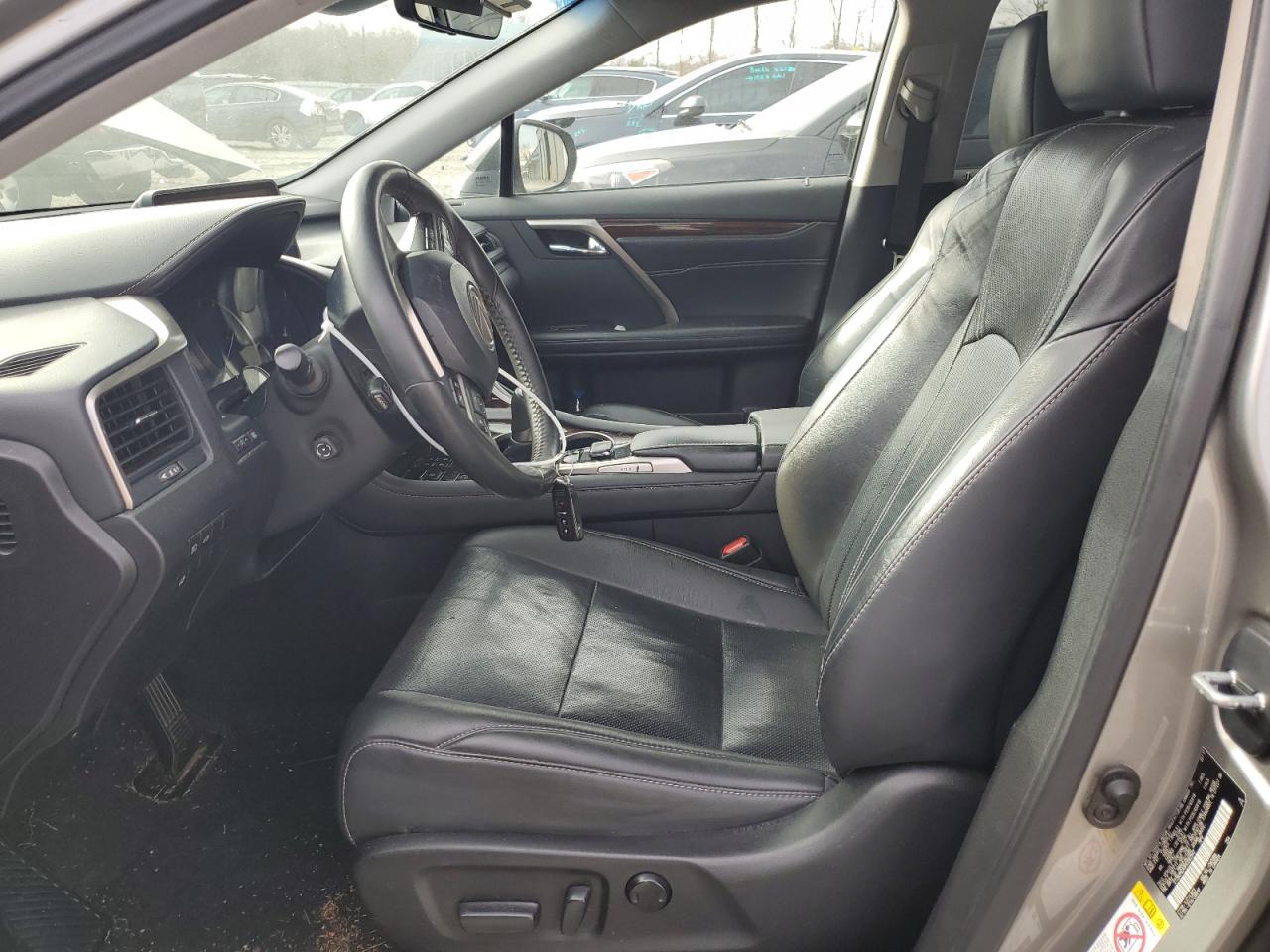 2017 Lexus RX - Image 7