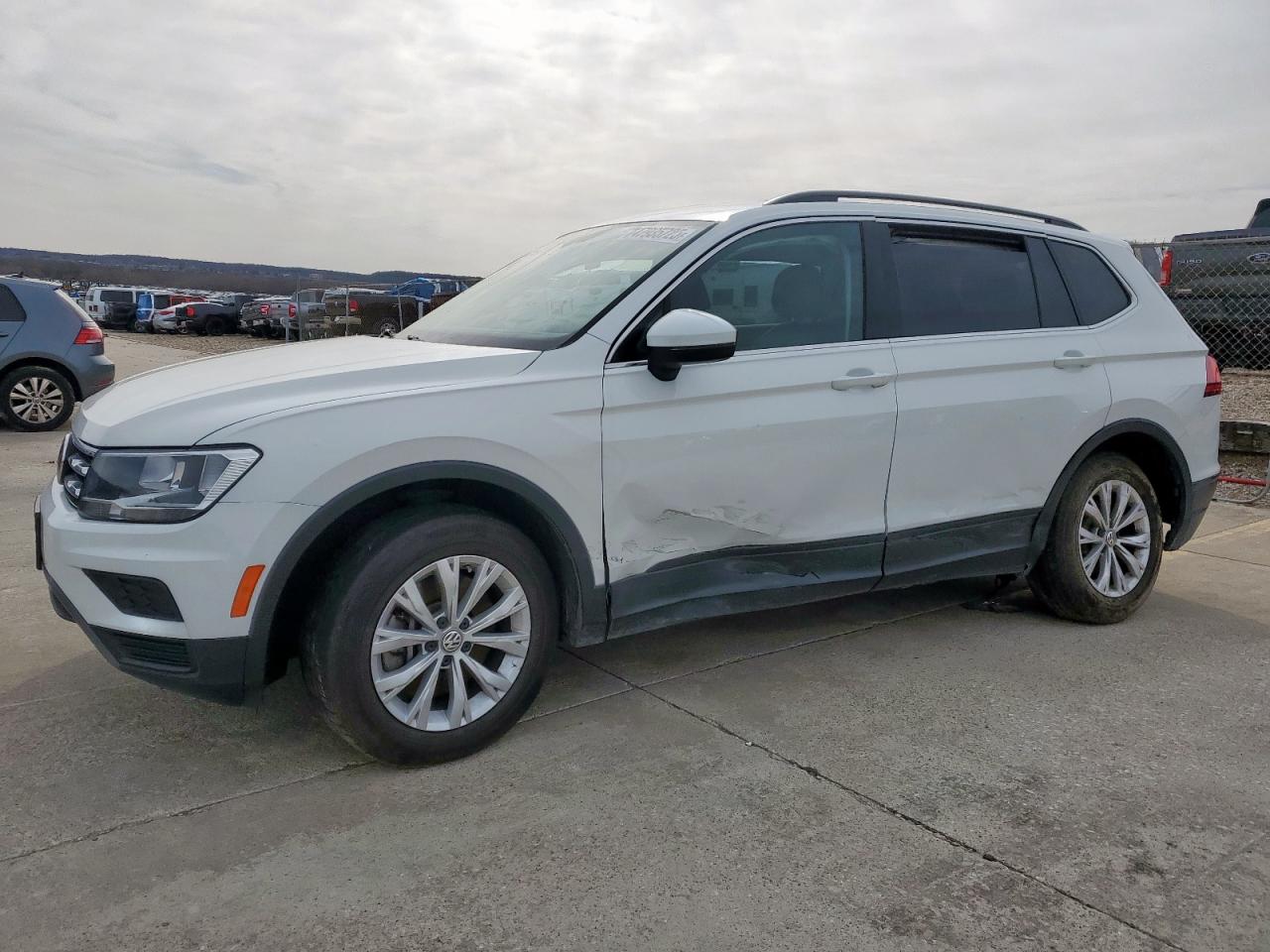 2019 Volkswagen Tiguan - Image 1