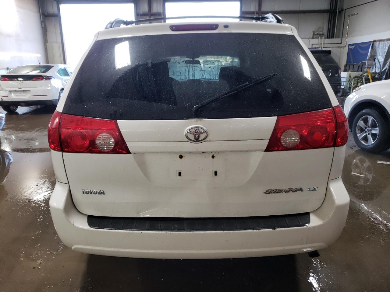 2008 Toyota Sienna - Image 6
