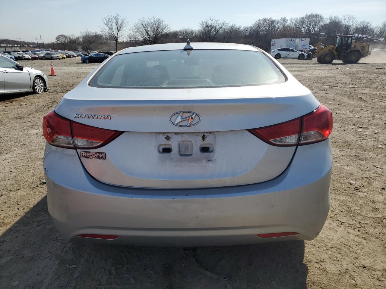2013 Hyundai Elantra - Image 6