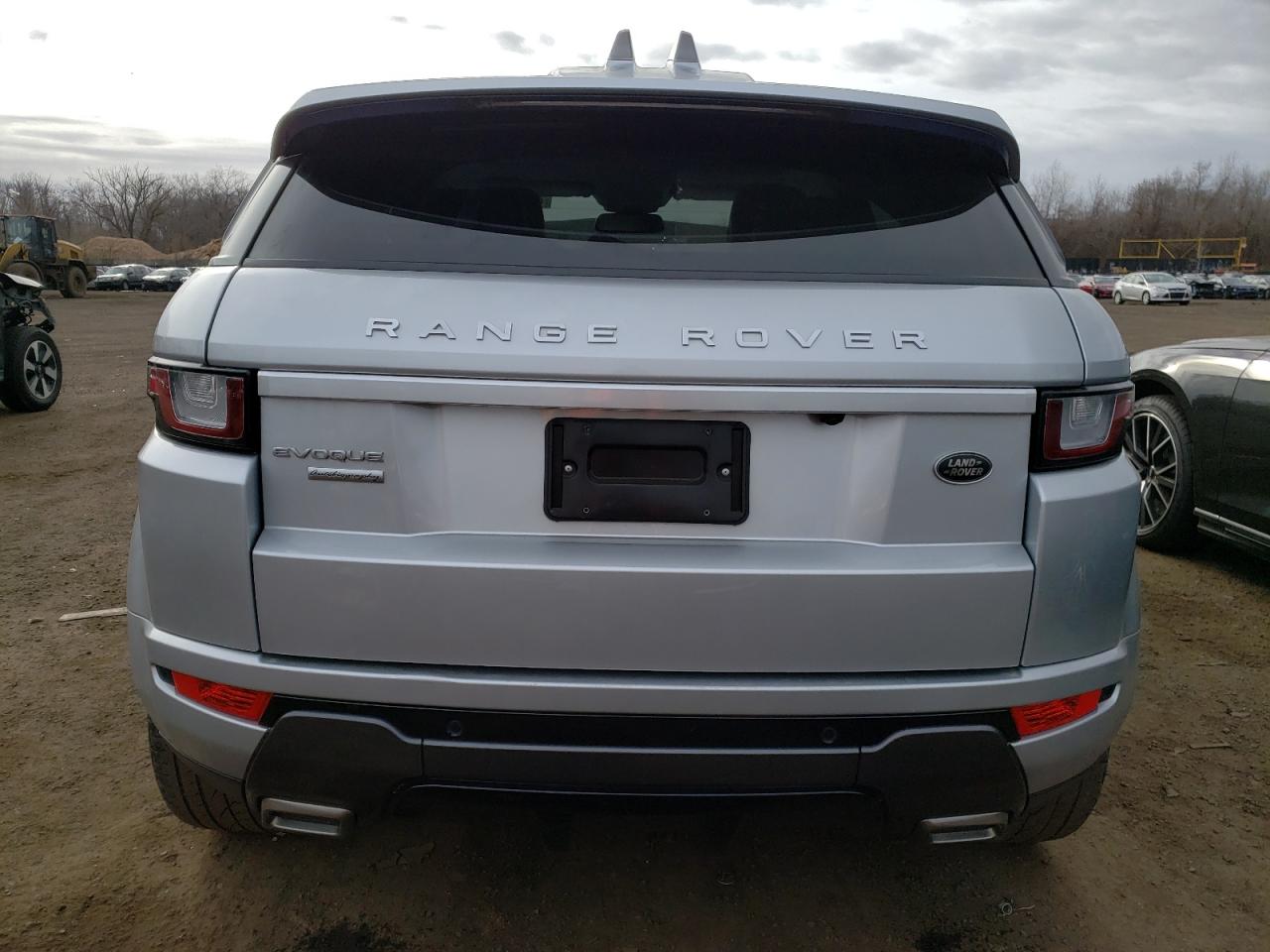 2018 Land Rover Range Rover - Image 6