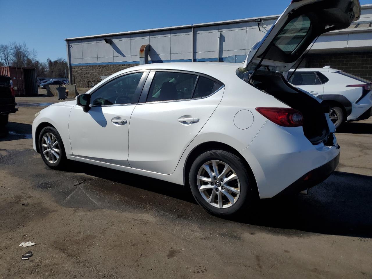 2014 Mazda 3 - Image 2