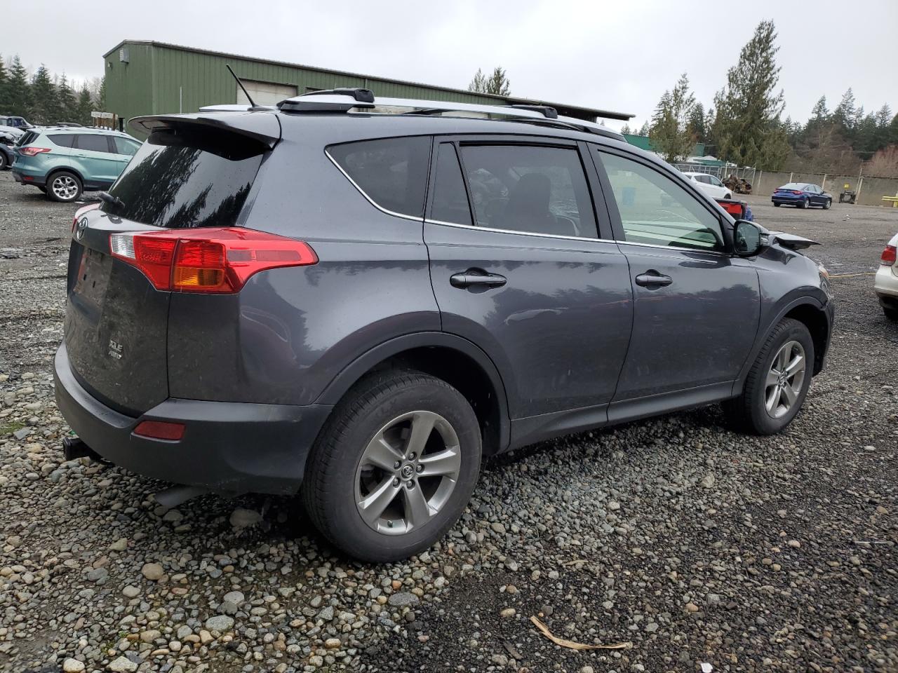 2015 Toyota RAV 4 - Image 3