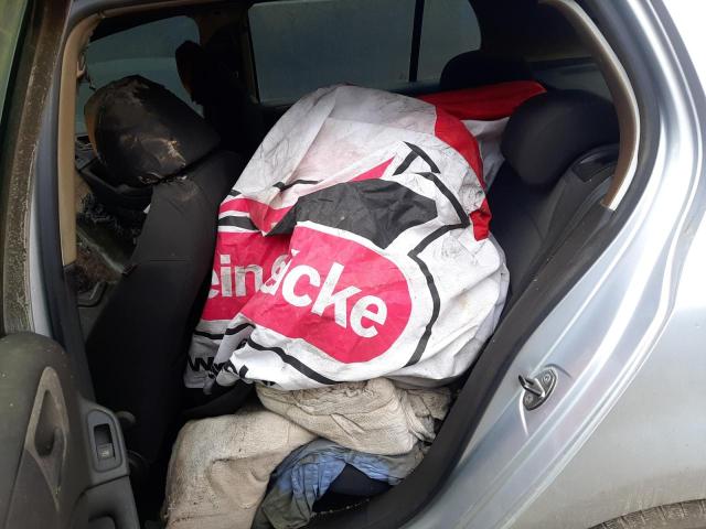 2011 VOLKSWAGEN GOLF MATCH