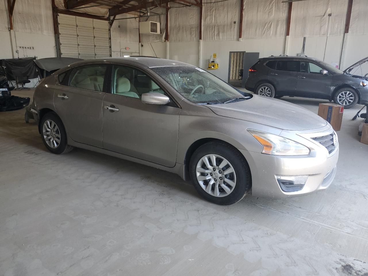 2014 Nissan Altima - Image 4