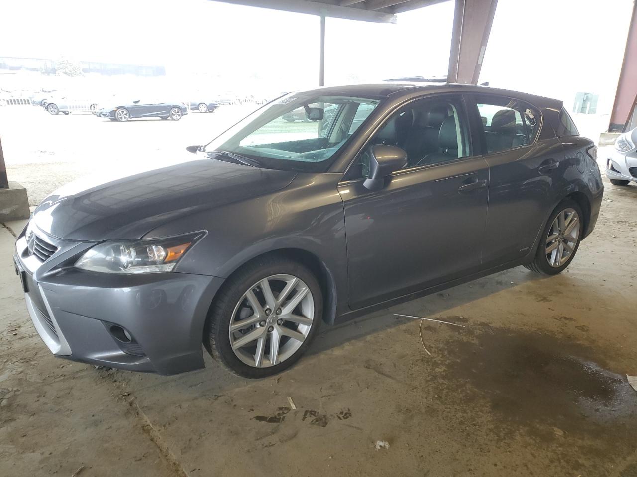 2015 Lexus CT - Image 1
