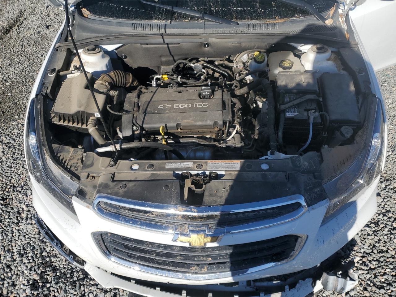 2015 Chevrolet Cruze - Image 13